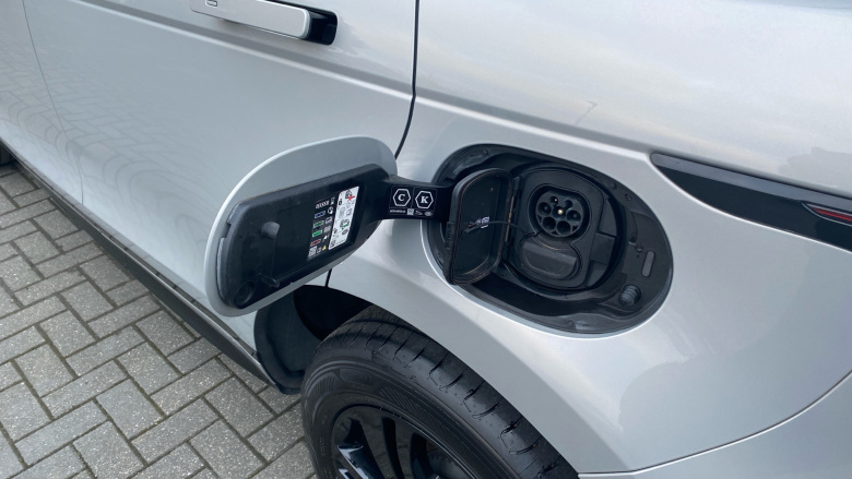 Land Rover Range Rover Evoque 1.5 P300e R-Dynamic SE 5dr Auto Hatchback